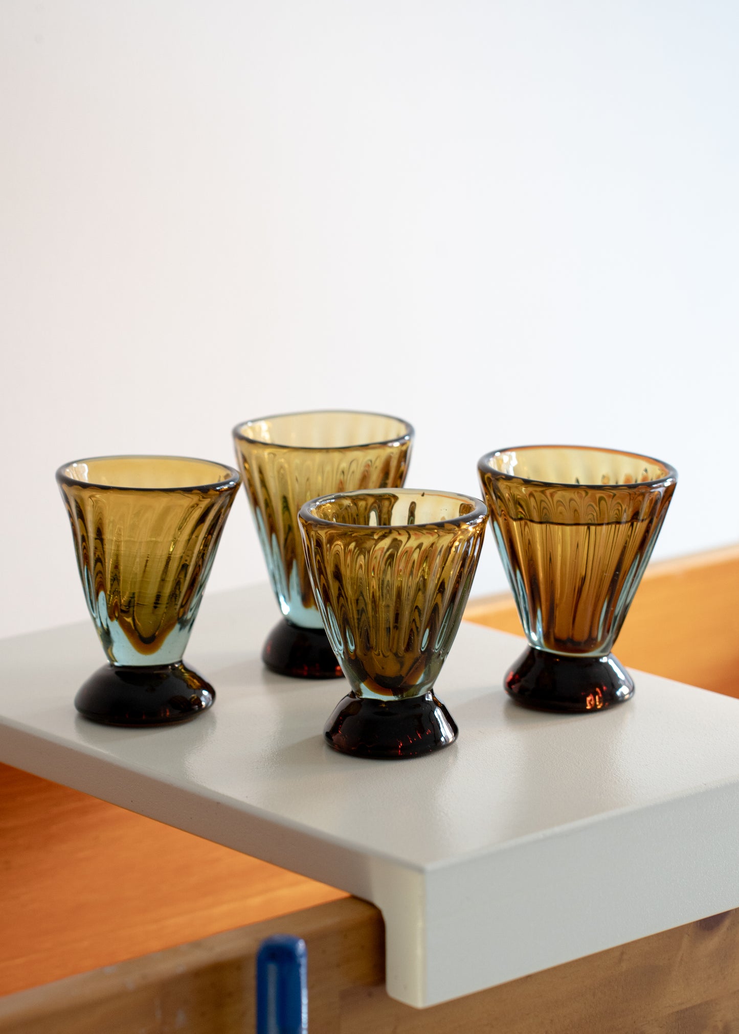 SET DE COPAS PURA ÁMBAR x4